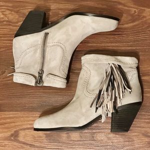 Sam Edelman Suede boho fringe booties